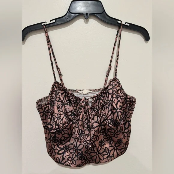 La Hearts Floral Top size medium - Picture 1 of 5